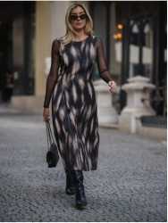 Vestido estampado com efeito pestana