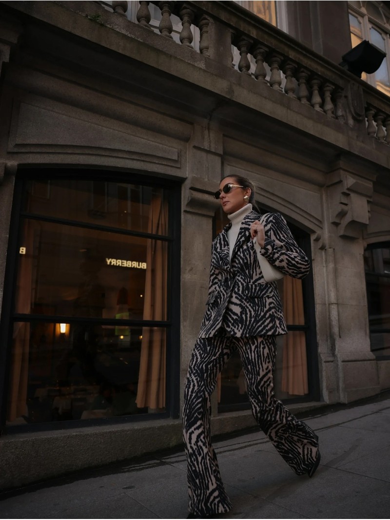 Blazer estampado de corte fluído