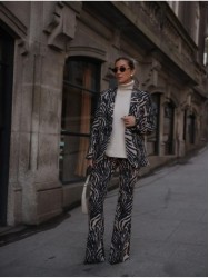 Blazer estampado de corte fluído