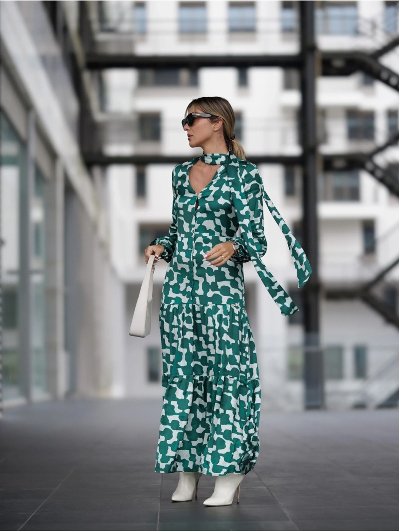 Vestido estampado com encaixes franzidos
