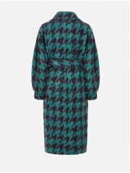 Casaco comprido em jacquard 