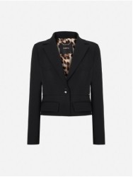 Short blazer with flaps