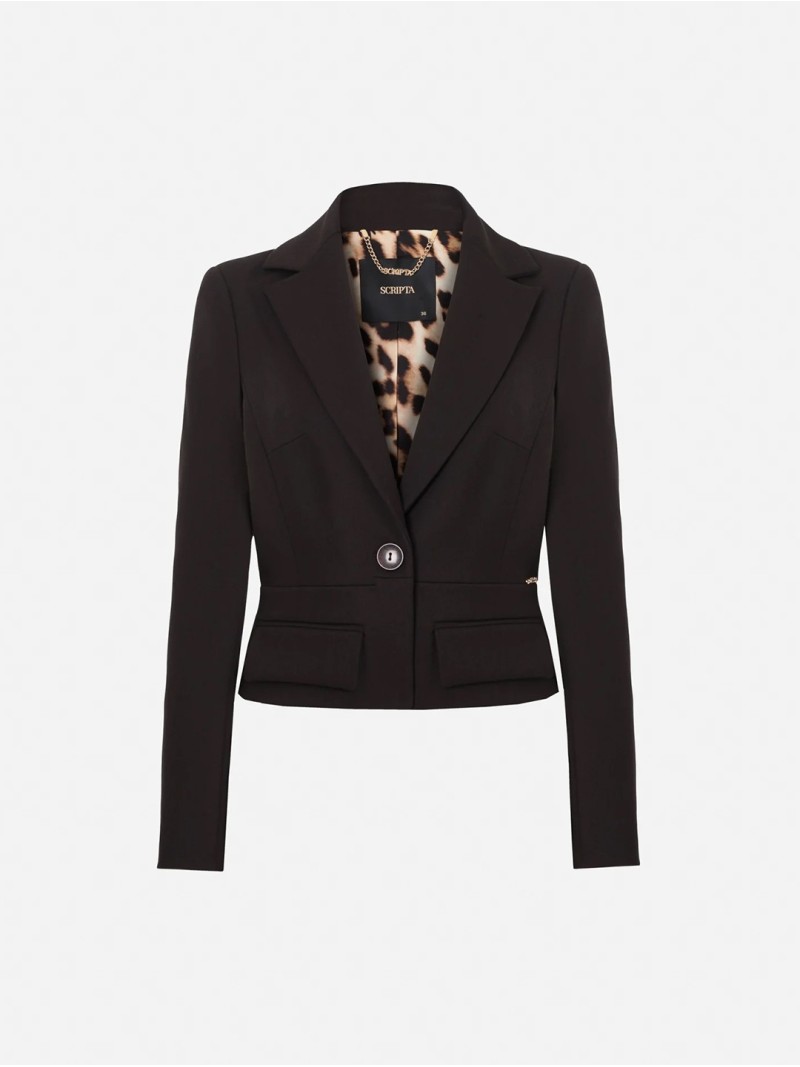 Short blazer with flaps