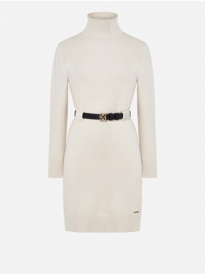 High neck dress with customized belt