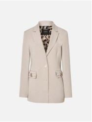 Blazer com detalhe de aplicações metálicas