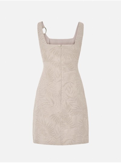 Vestido curto com detalhe de aplicação na alça