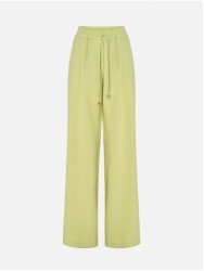 Plain trousers with pleats and an elastic waistban