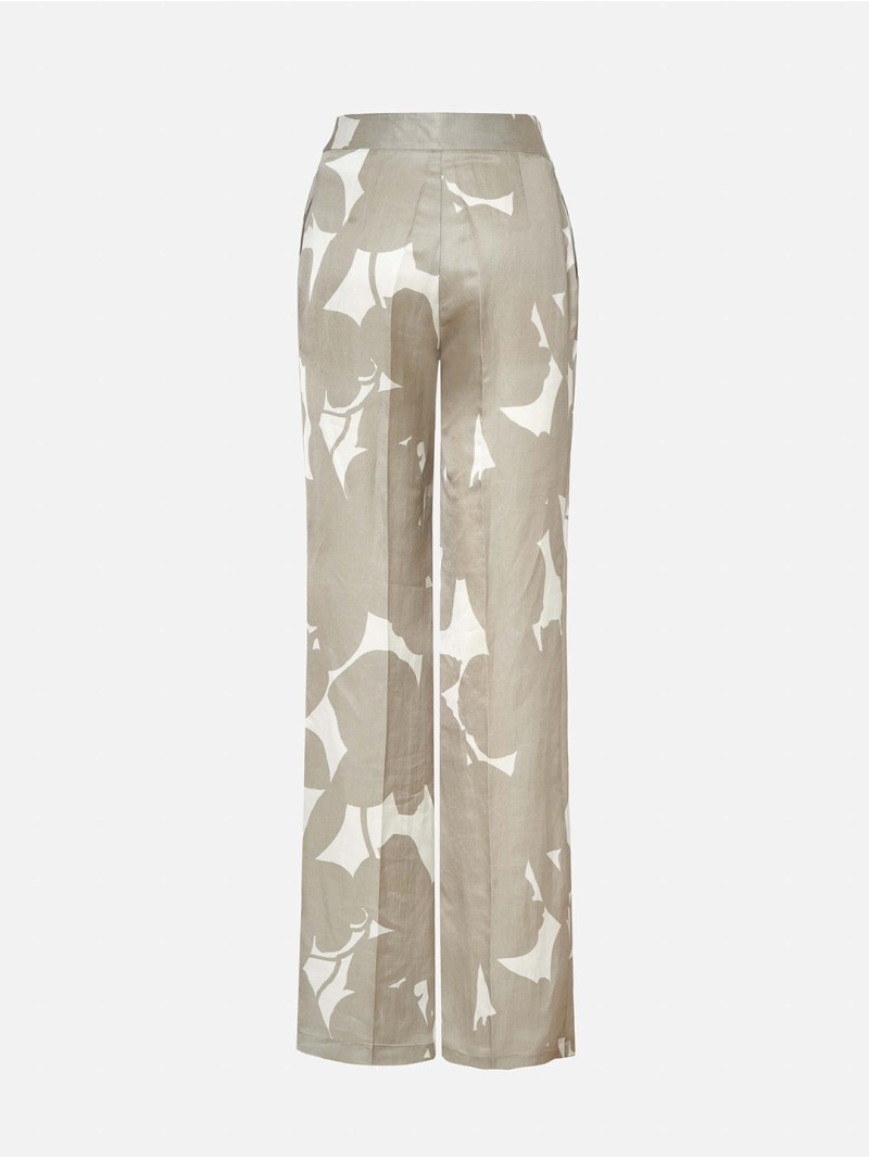 Calça comprida em tecido estampado
