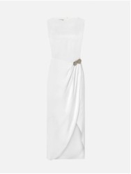 Vestido assimétrico com detalhe na cinta
