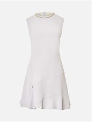 Vestido com mini folho e corrente no decote