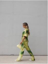 Long printed trousers with a straight fit