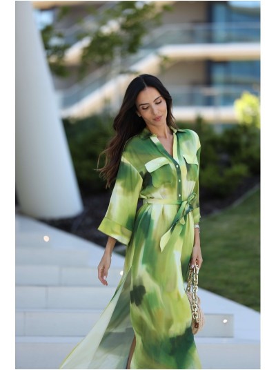 Vestido estampado comprido com cinto