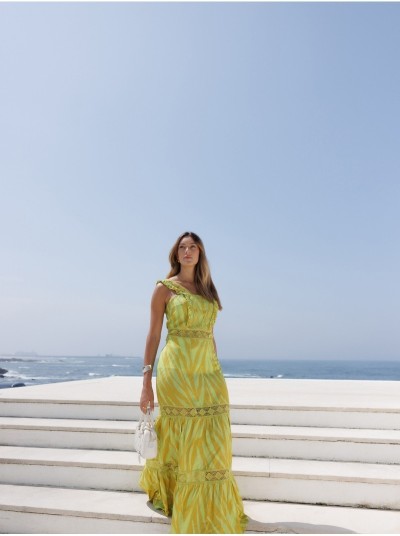 Vestido estampado comprido com detalhes de renda