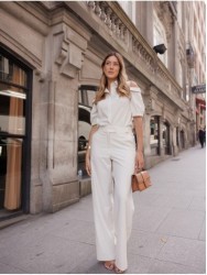 Blouse with shoulder cut-out details