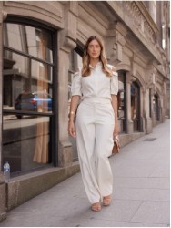 Blouse with shoulder cut-out details