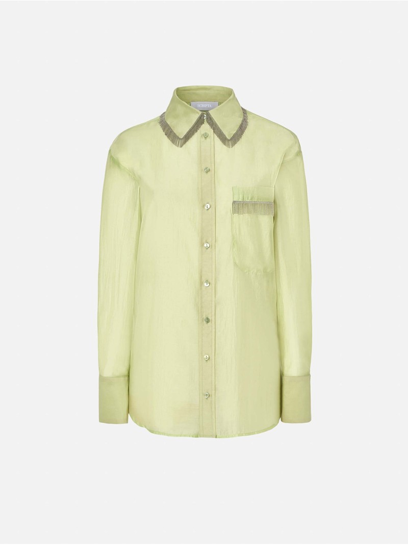 Blusa lisa com detalhe de mini franjas