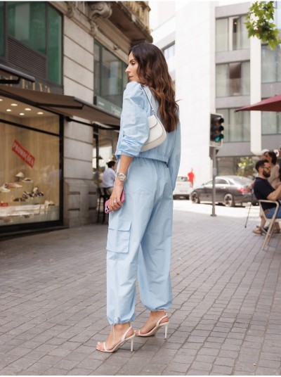 High-waisted cargo trousers