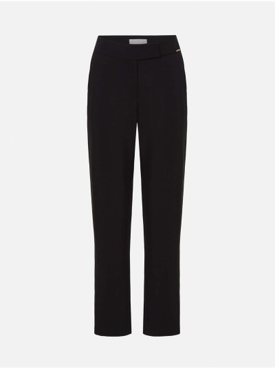 High-waisted trousers with a slim leg