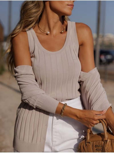 Ribbed effect jacket with metallic buttons