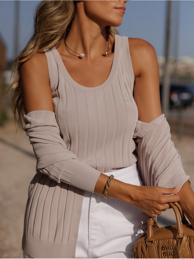 Ribbed effect jacket with metallic buttons