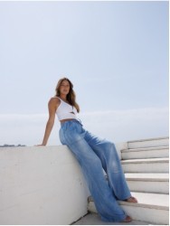 Jeans with a tension effect