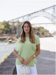 Camisola com manga curta e efeito top no interior