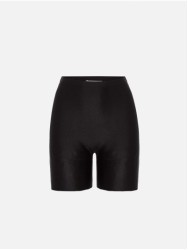 Fitted seamless knit shorts