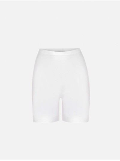 Fitted seamless knit shorts