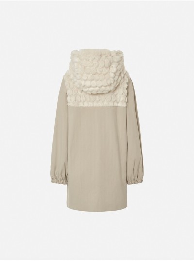 Parka com efeito de pêlo e capuz