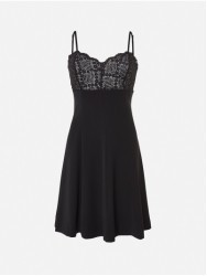Vestido com renda