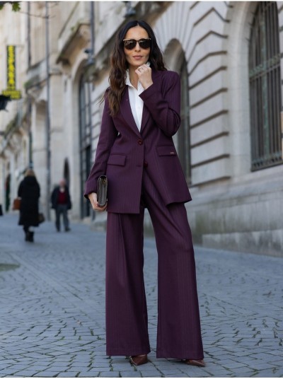 Blazer em tecido às riscas