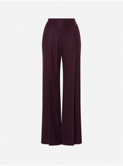 Calça comprida tecido às riscas