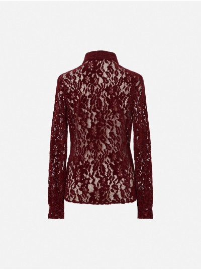 Blusa em renda com botões à cor
