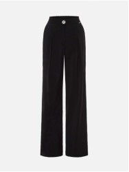 Trousers with a fluid fit and pleat details