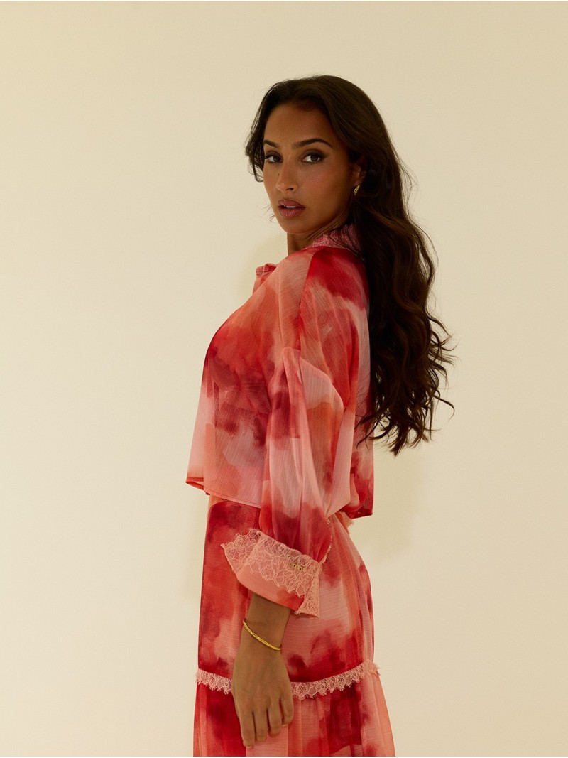 Short tie-dye blouse with lace detail