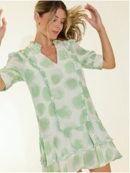 Vestido curto estampado com folhos