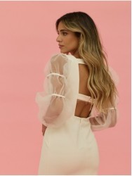 Vestido com manga abalonada em organza