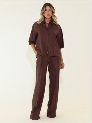Blusa estilo oversize