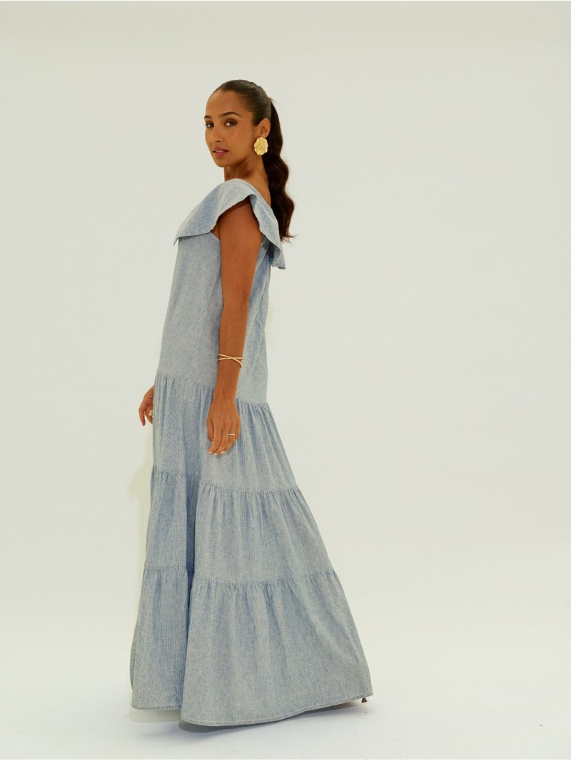 Long linen dress with square neckline