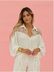 Flowing trousers with pleats and bead detail