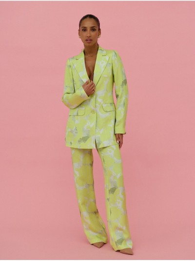 Calça estampada com corte fluído