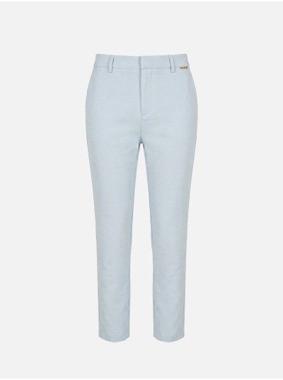 Calça clássica lisa com bolsos