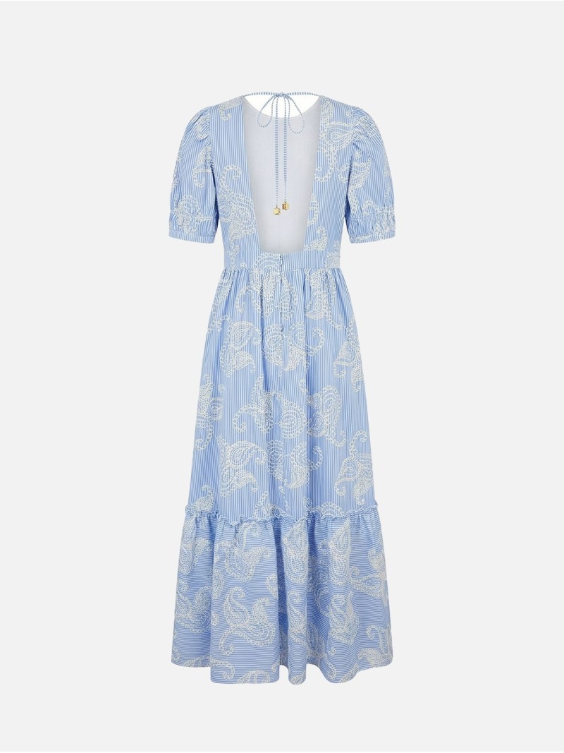 Long dress with embroidery and back slit