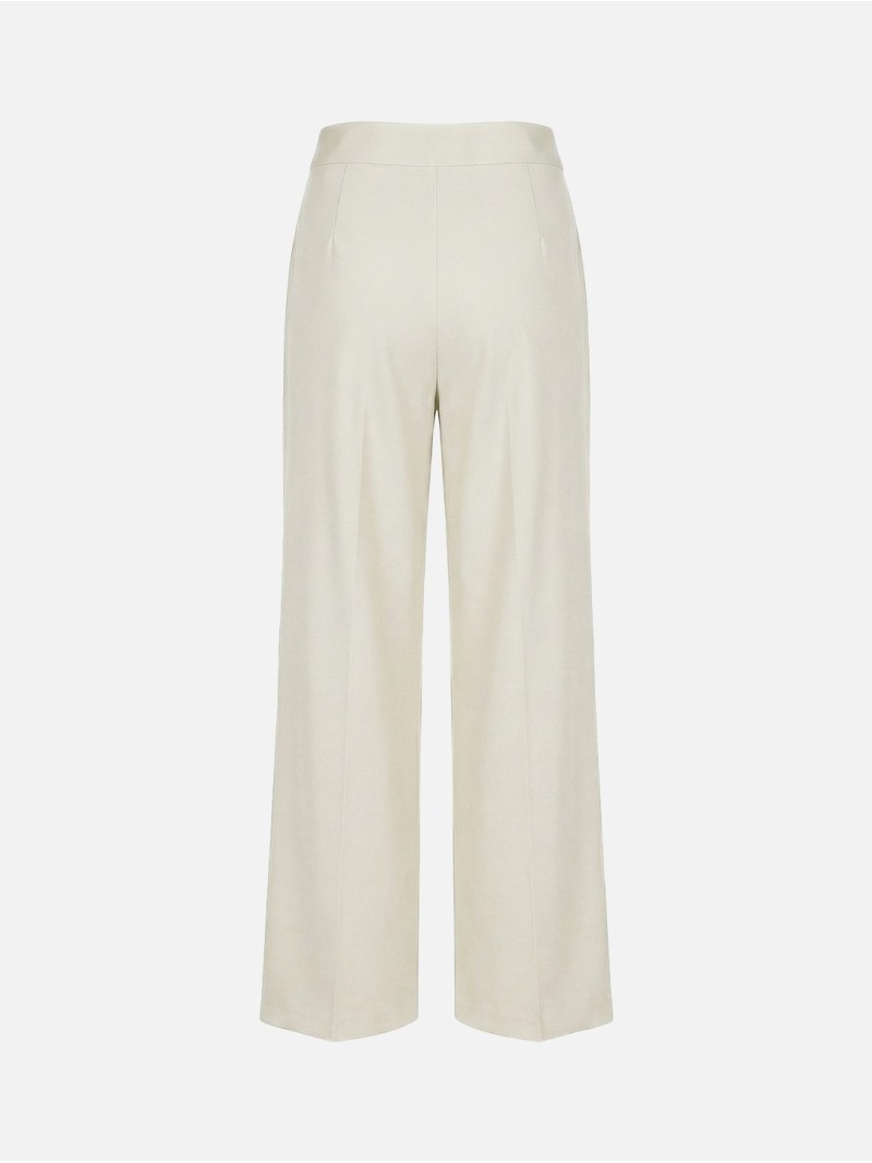 Calça clássica fluída com pinças