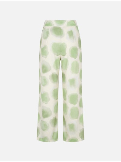 Calça fluída estampada com bolsos laterais