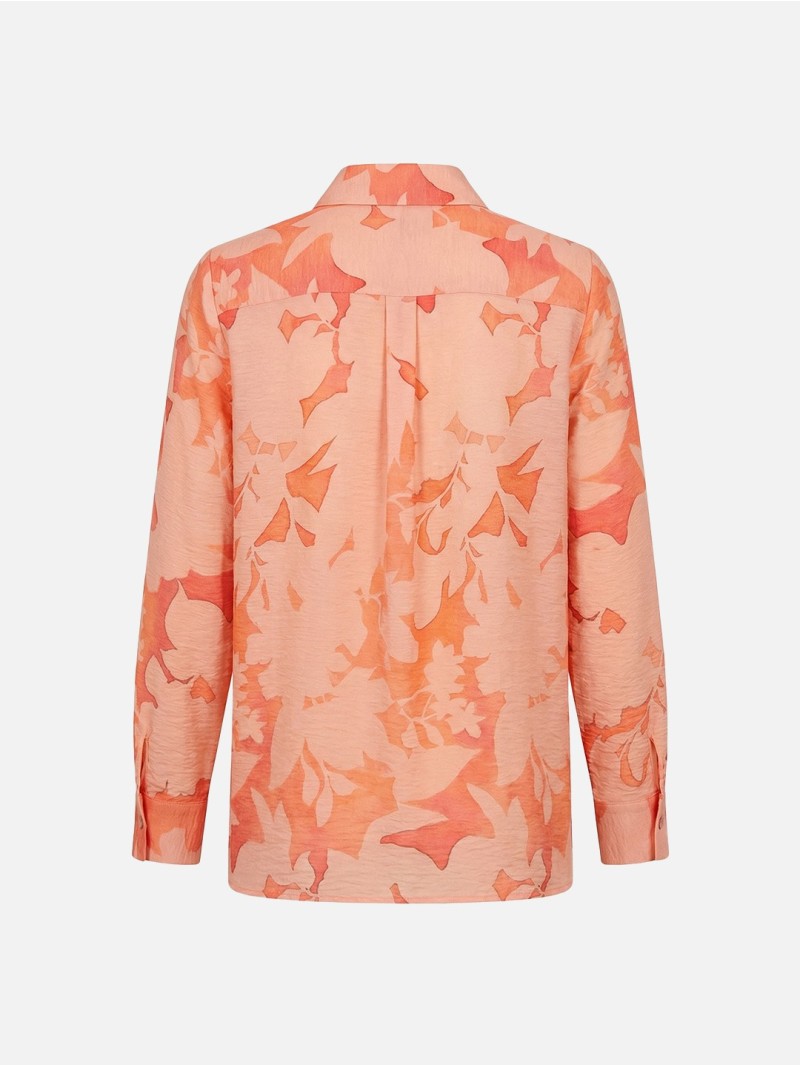 Blusa estampada com corte fluído