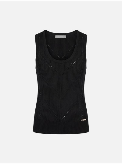 Top de malha perfurada