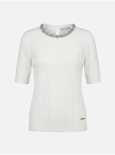 Perforated knitted sweater with beads on the neckl
