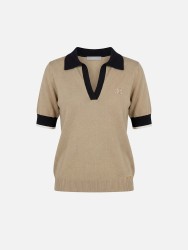 Knitted sweater with contrasting details