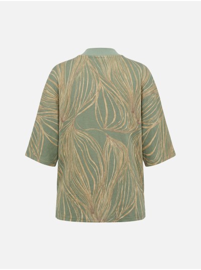 Blusa em malha estampada com ilhós